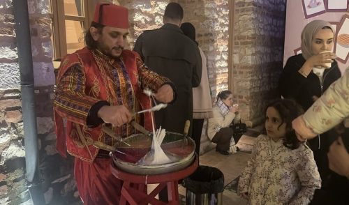 Osmanlı Macunu İkramı