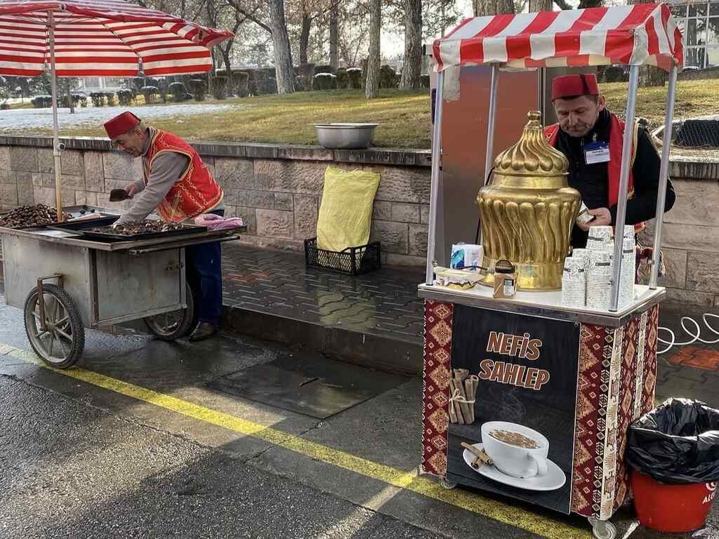 Salepçi Arabası Kiralama Fiyatları